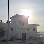 Nora\'S Guesthouse